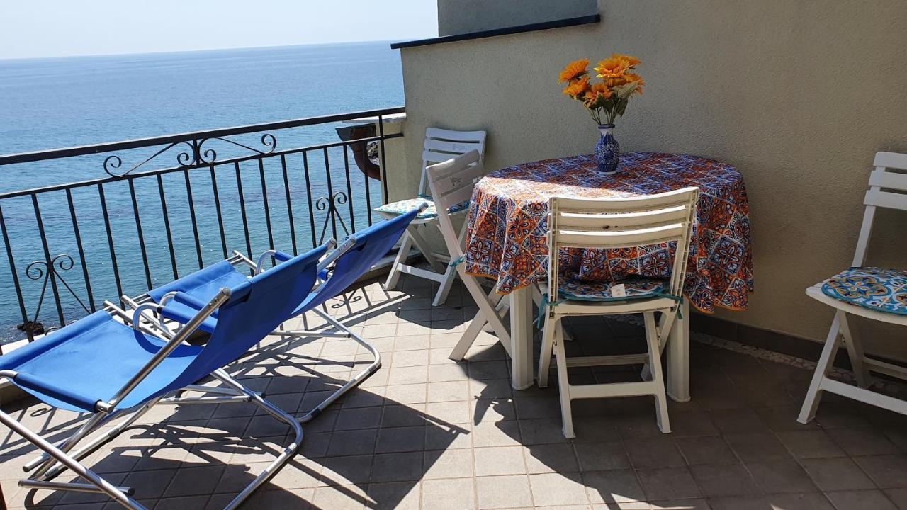 Appartement Borgo Prino à Imperia Extérieur photo